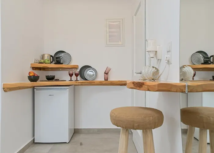 Апартаменты Alykes &