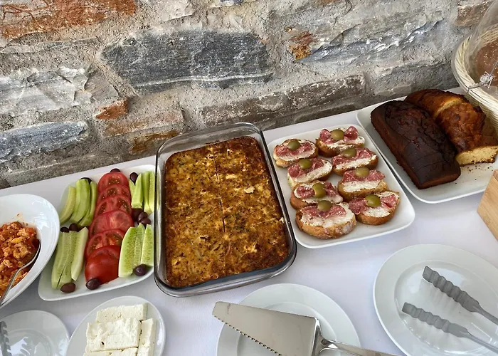 Alykes & Апартаменты *