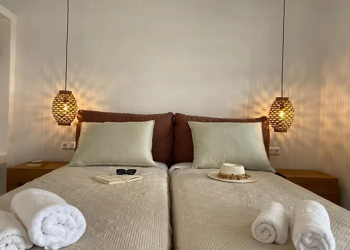 Апартаменты Alykes &