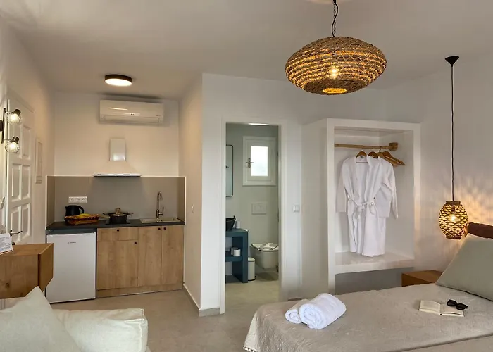 Апартаменты Alykes &