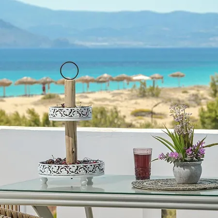 Alykes & Διαμέρισμα *
